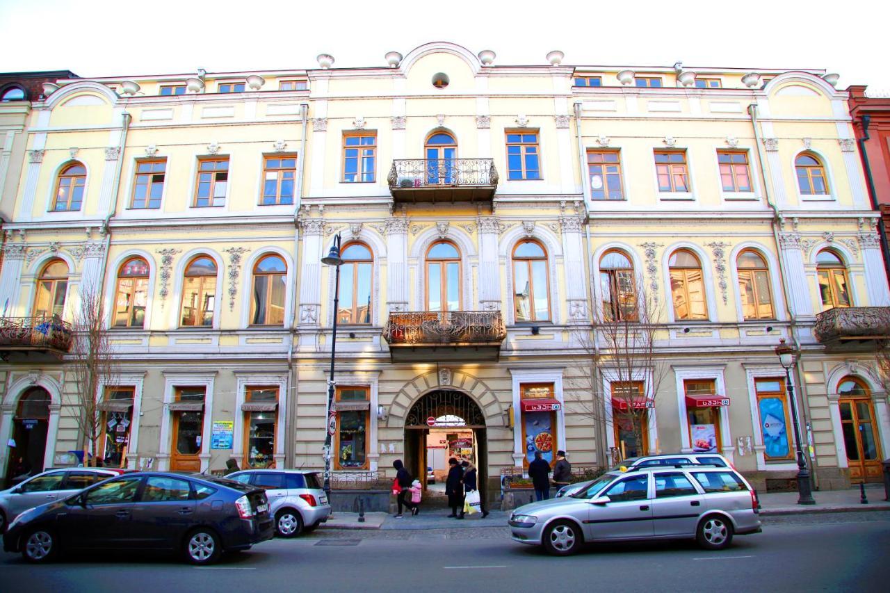 Family Apartments Tbilissi Extérieur photo