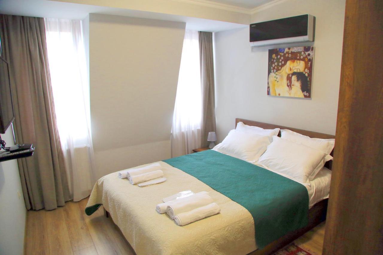 Family Apartments Tbilissi Extérieur photo